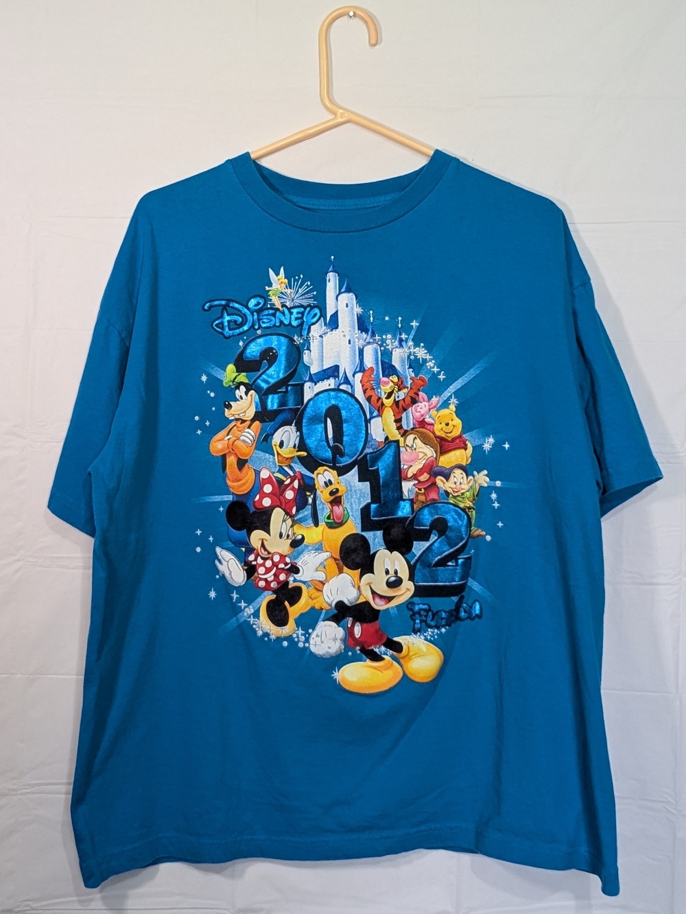 Disney Parks 2012 Graphic T-Shirt Blue Mickey Minnie Pluto Goofy Pooh XL